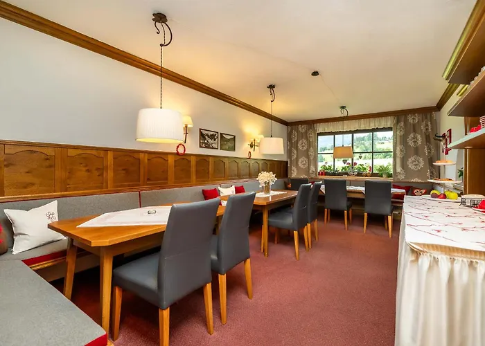 Pensjonat Kreuzer 3*